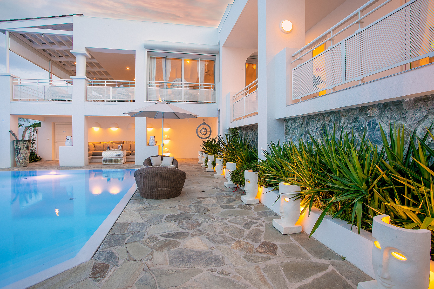 51 Oasis Azure Eveningpool in St. Martin