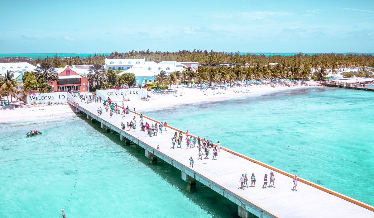 Grace Bay Beach Turks And Caicos