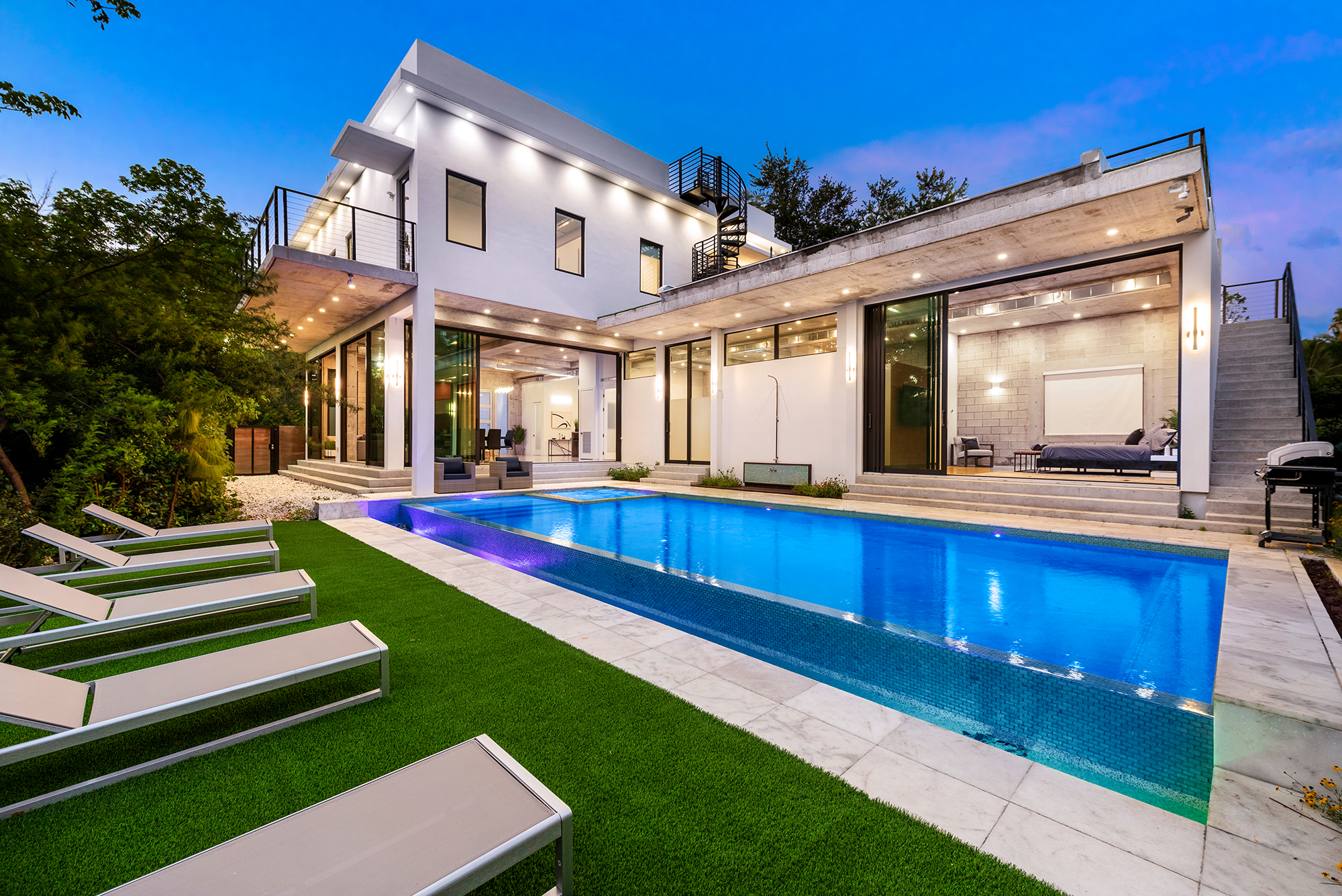 Miami Shores Villa Infinity