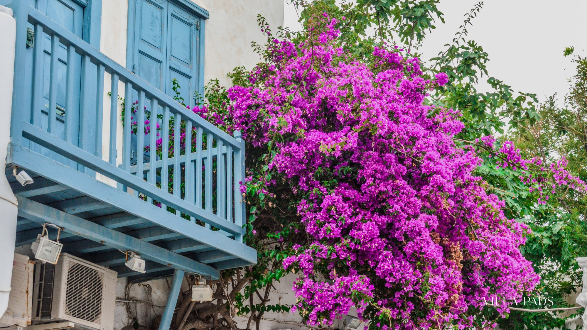 Mykonos Town Summer Outfits