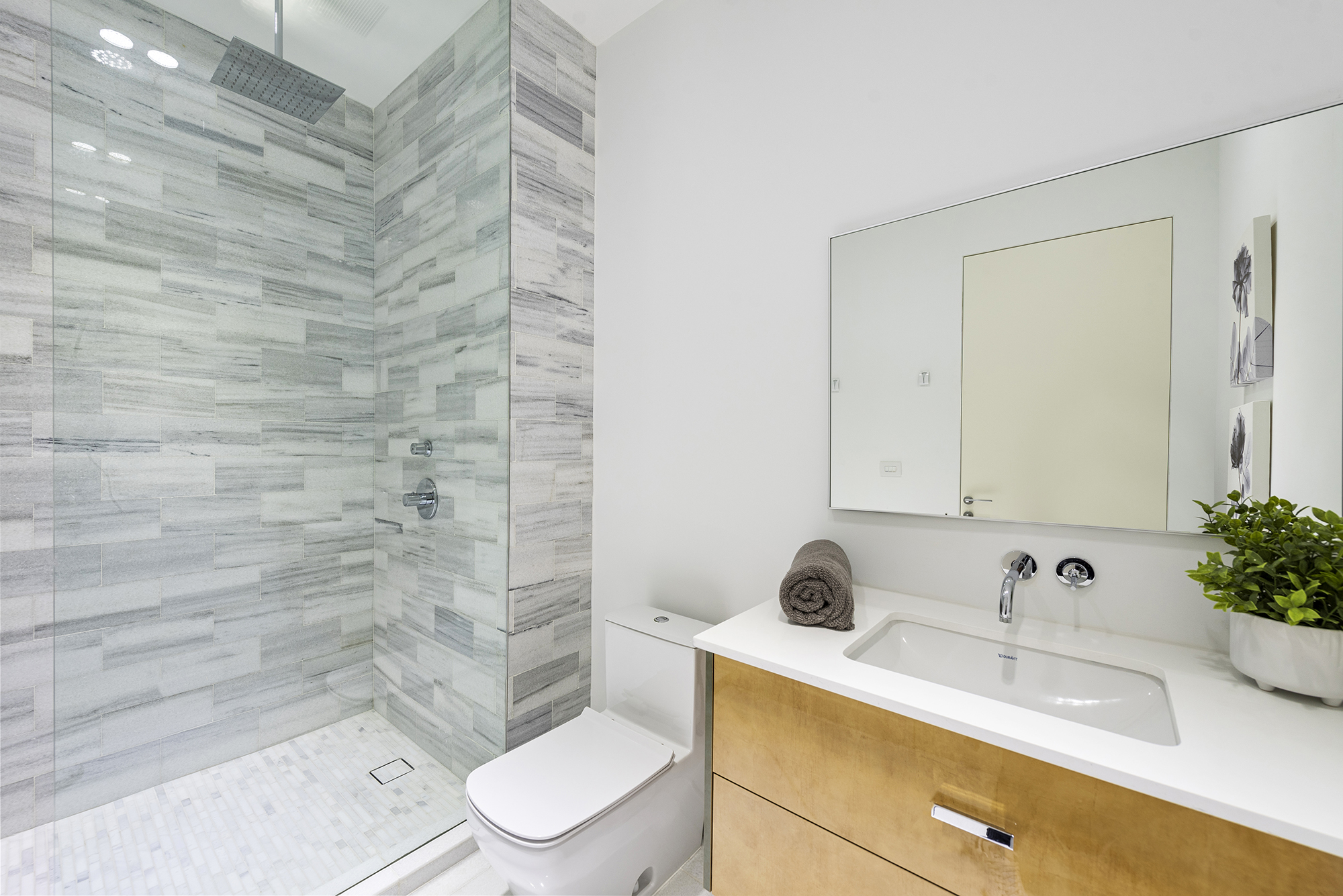 45 Villa Miami Guest Bathroom in Miami