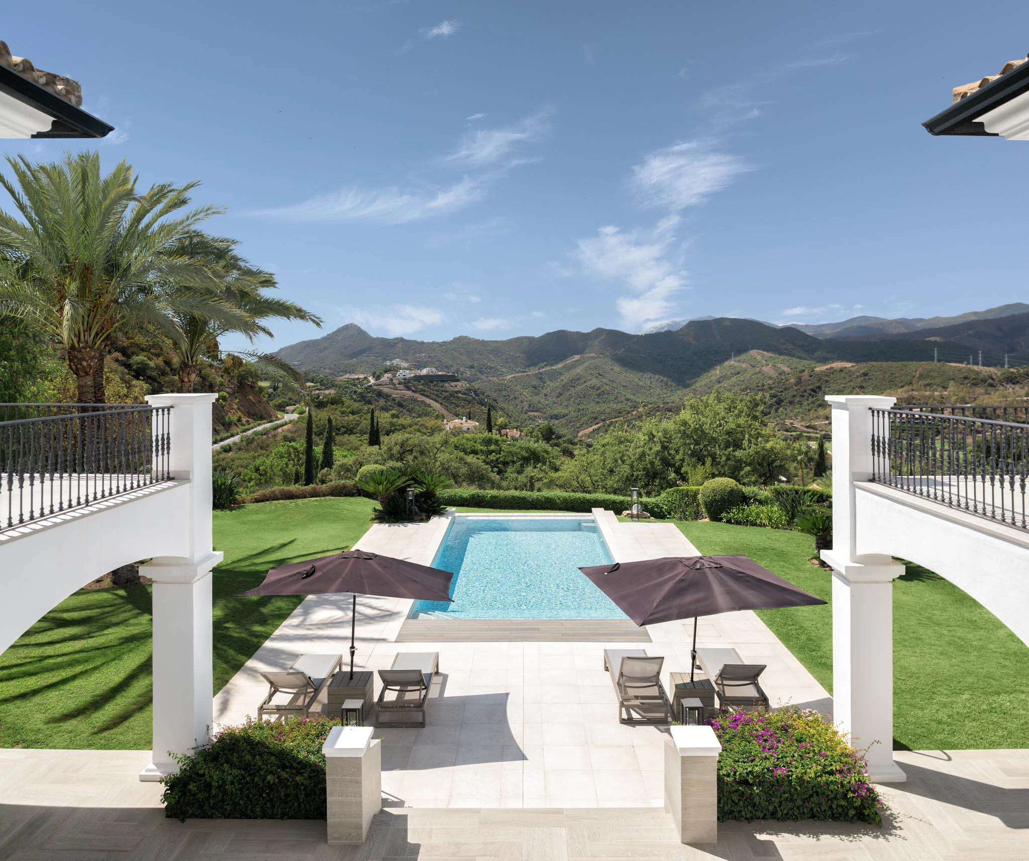 Marbella Ibiza Poolside Living