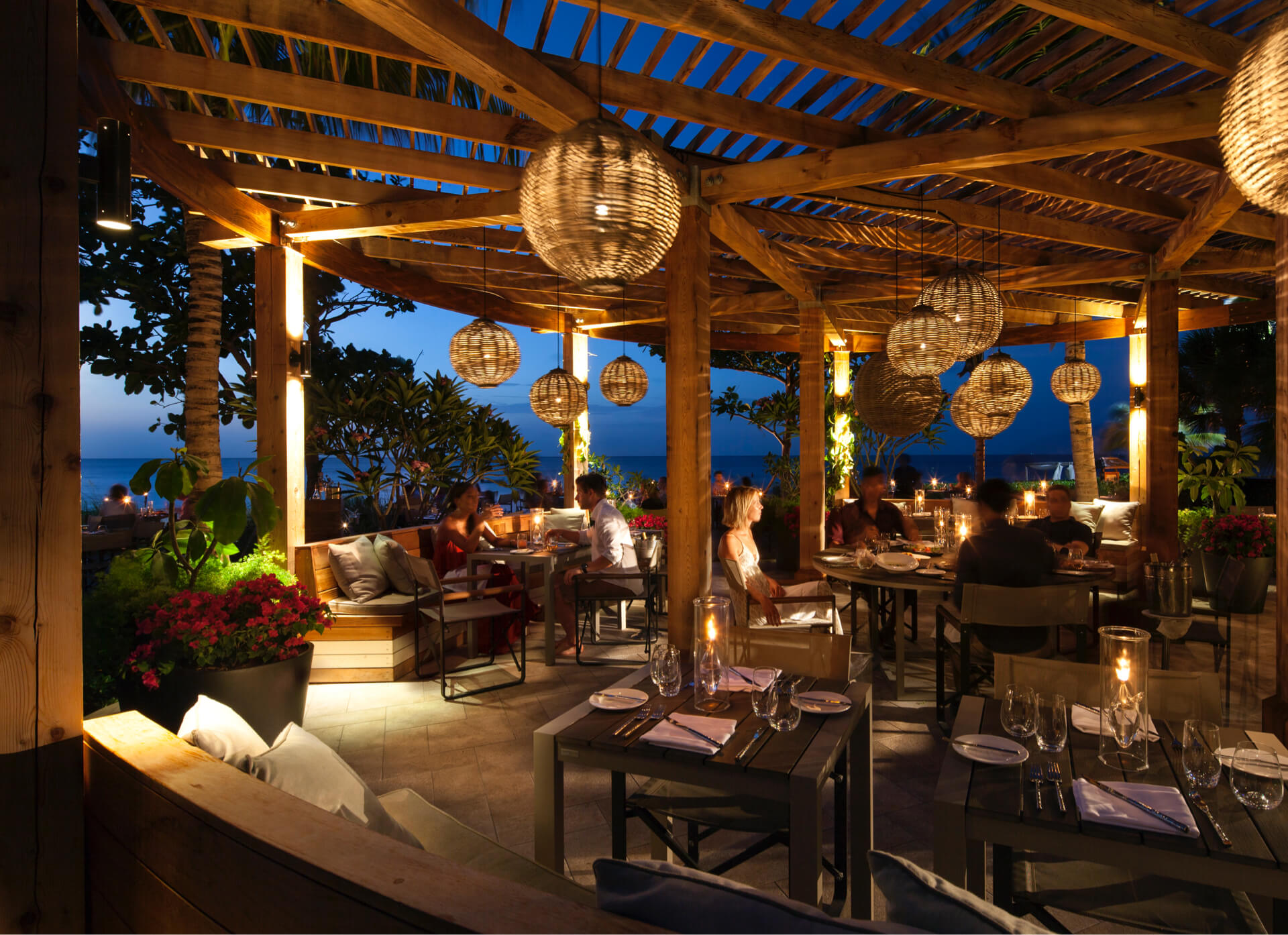 Infiniti Bar Turks And Caicos