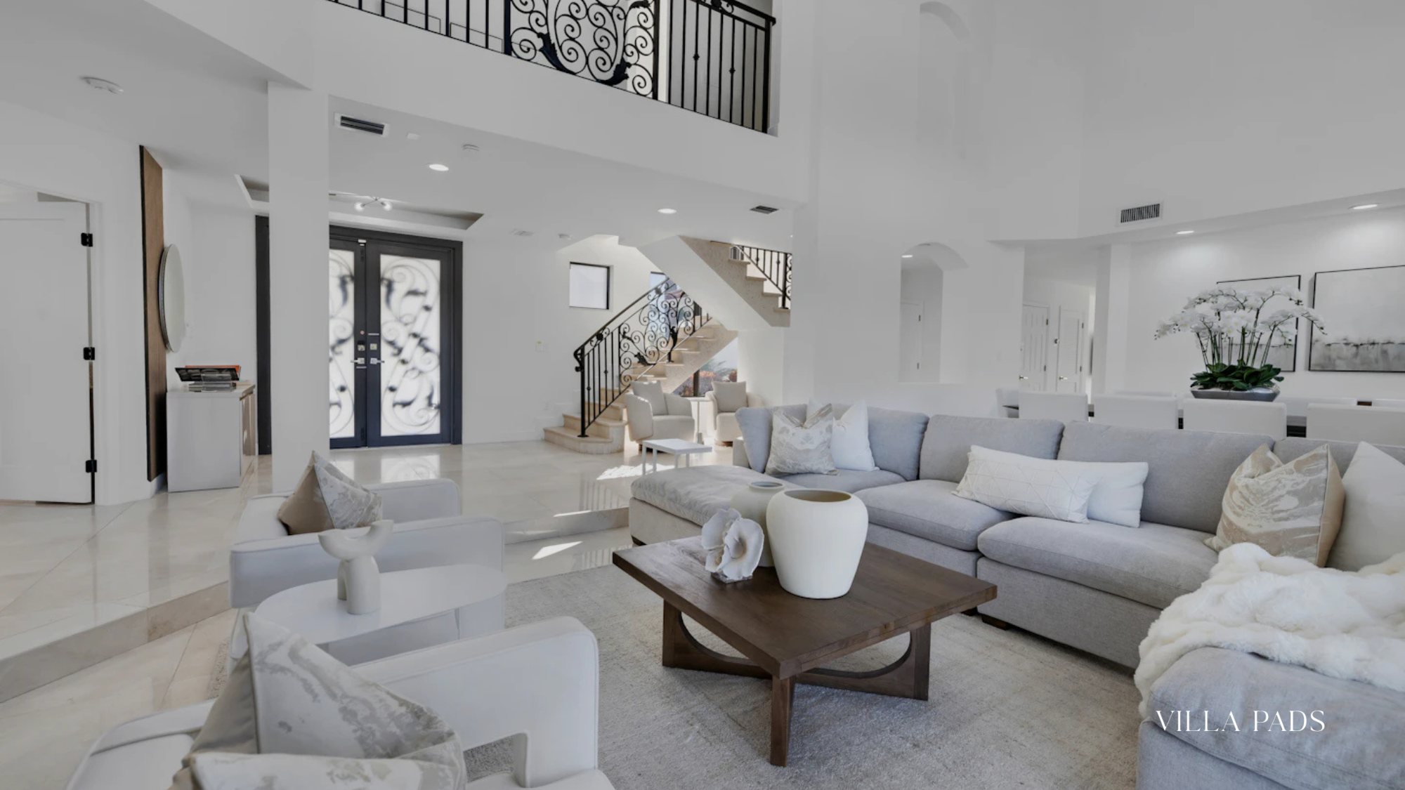 Villa Castro Urban Retreat
