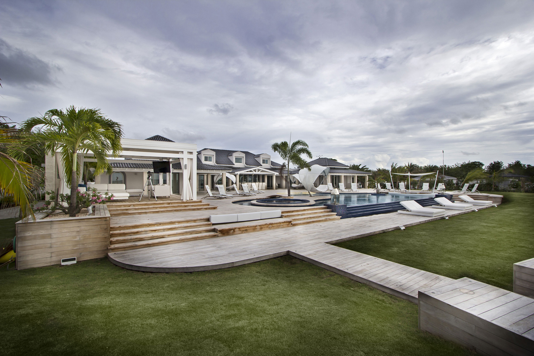 13 Villa Vivante Villa in St. Martin