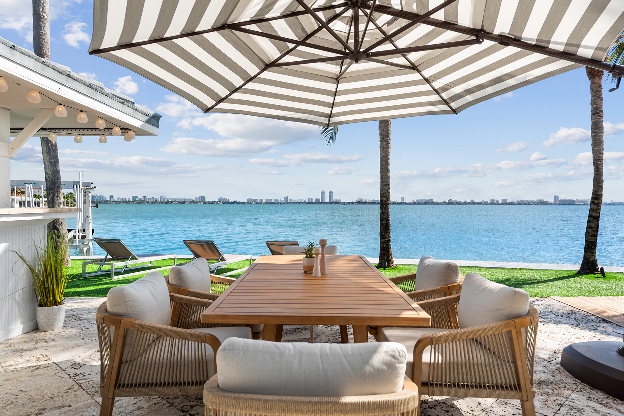 Villa Vista Rooftop Outdoor