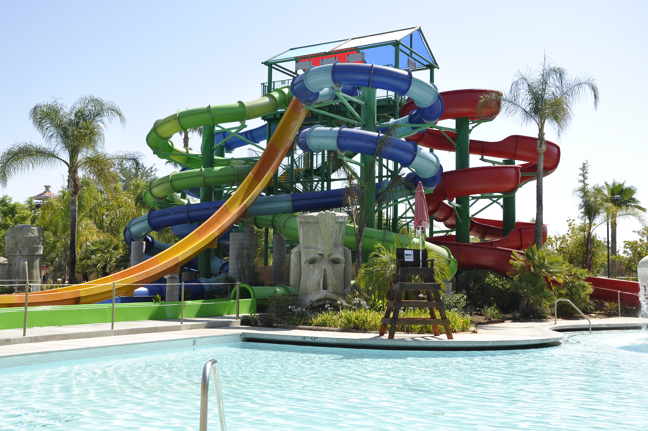 Six Flags Waterpark Slides in Los Angeles
