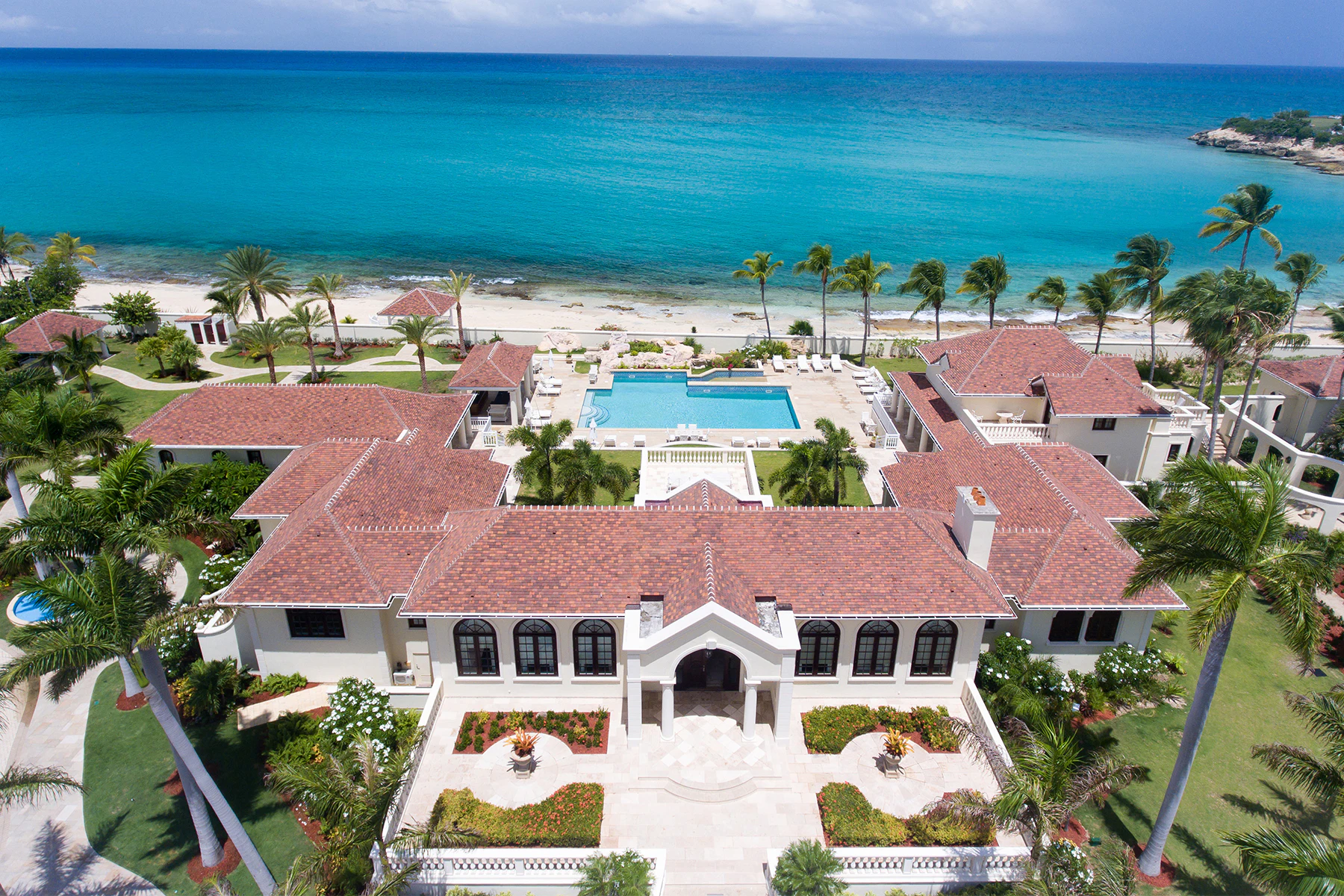 1 Palm Estate Royale Drone