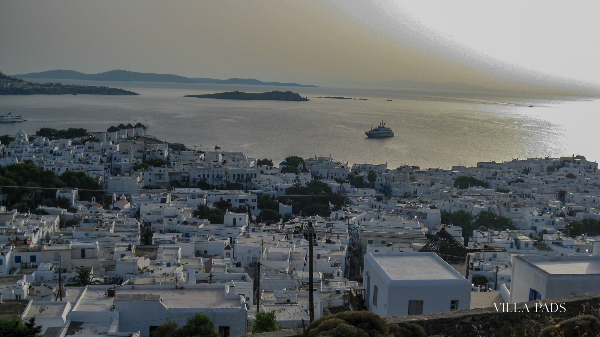 A Quieter Side Of The Cyclades A Luxury Villa Rental Pairing Mykonos With Antiparos