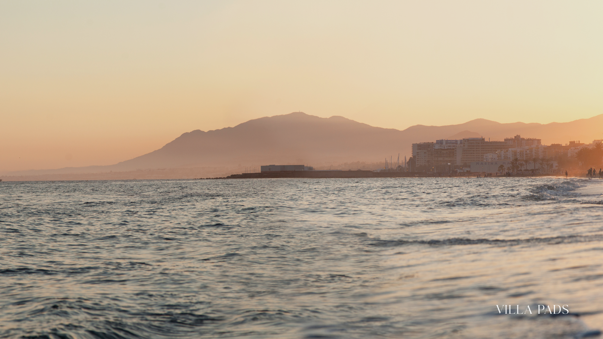 August September Flip Marbella