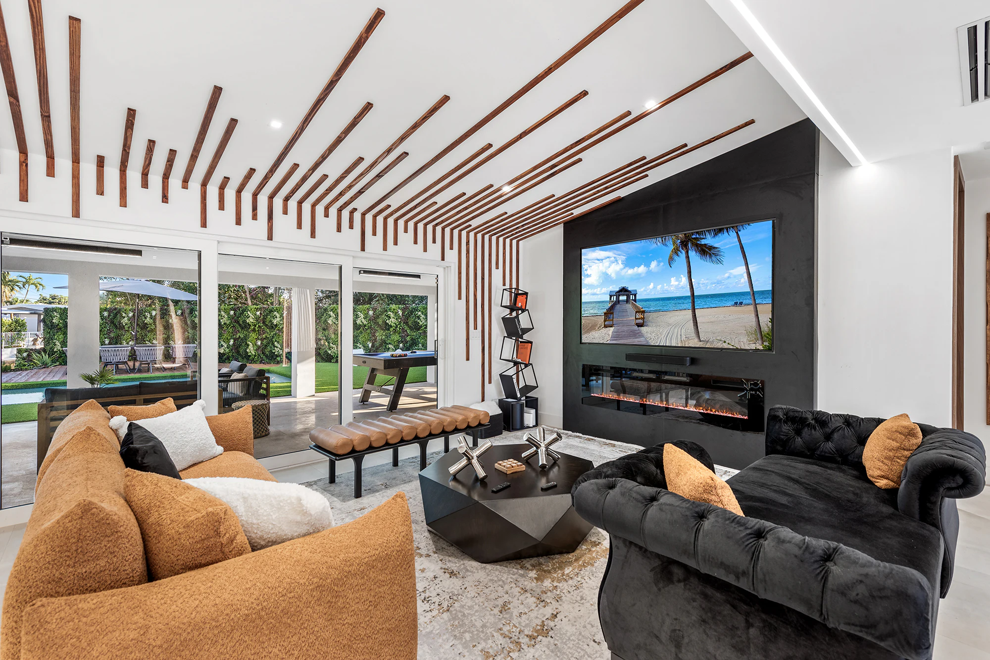 Villa Nassau Modern Retreat