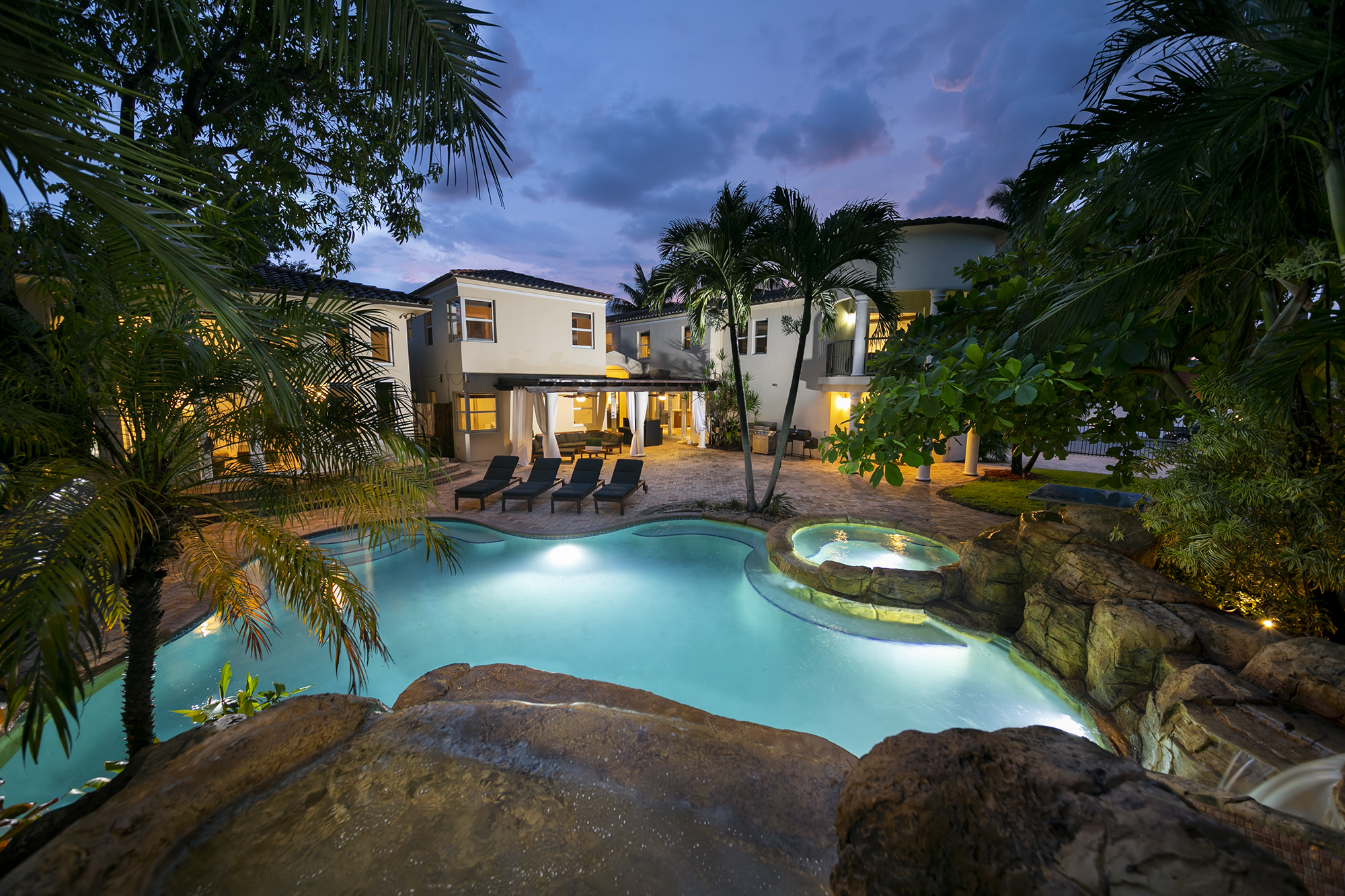 1 Villa Miami Backyard Pool