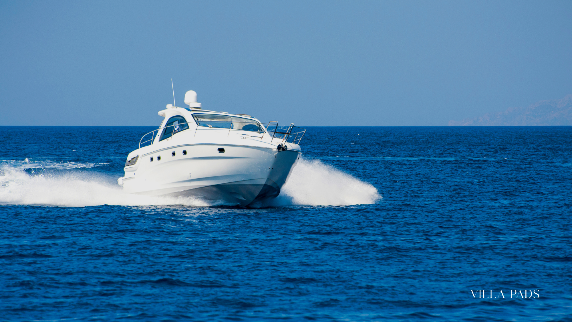 Luxury Motor Yacht Mykonos Cruise
