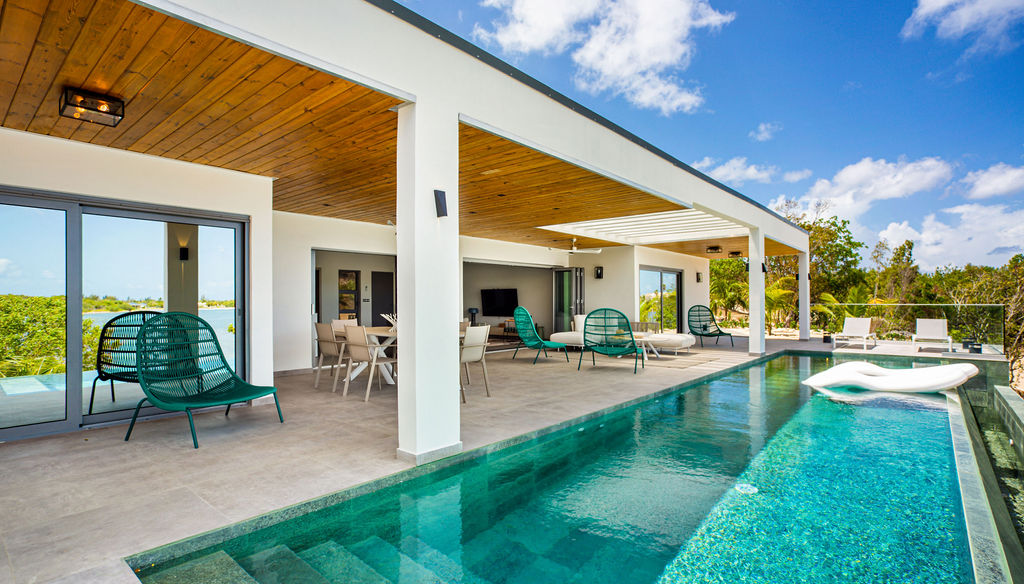 4 Villa Bliss Bay Pool in St. Martin