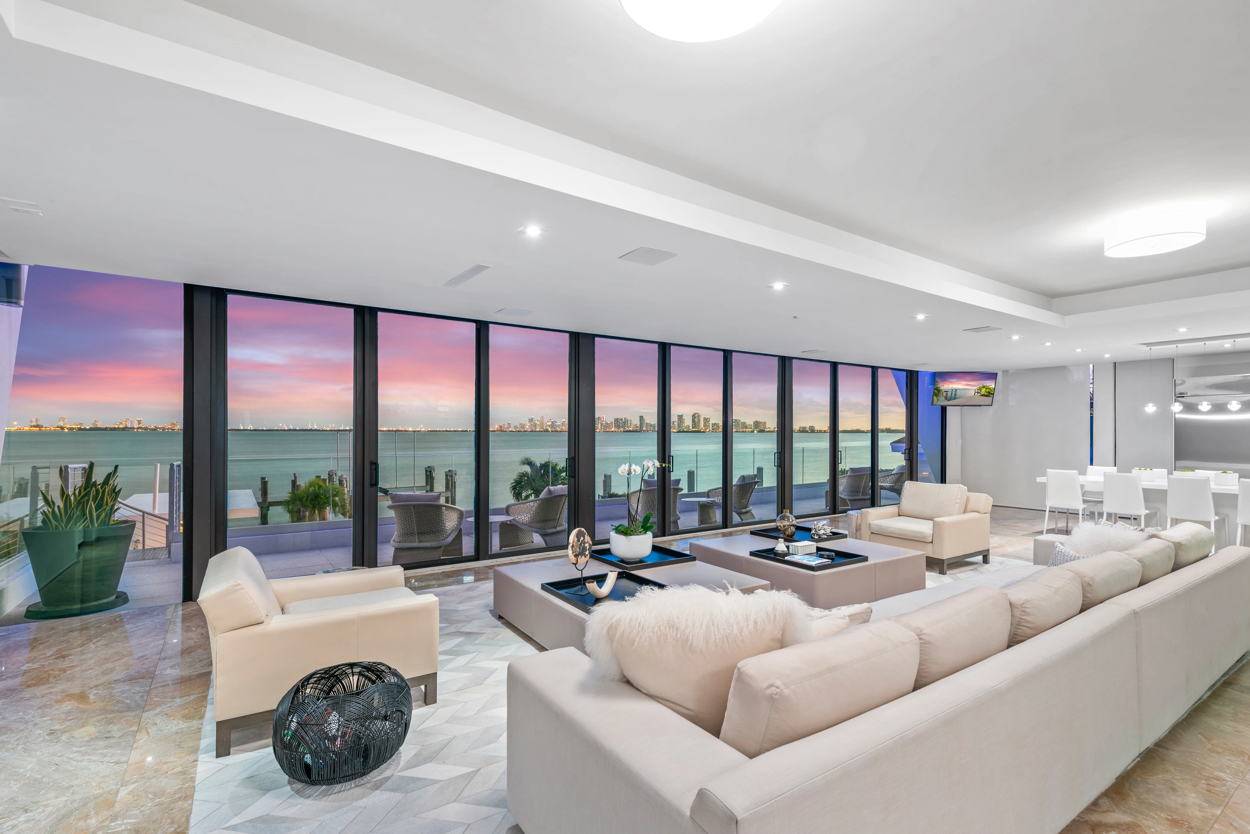 Exclusive Villa Rentals Miami 2025