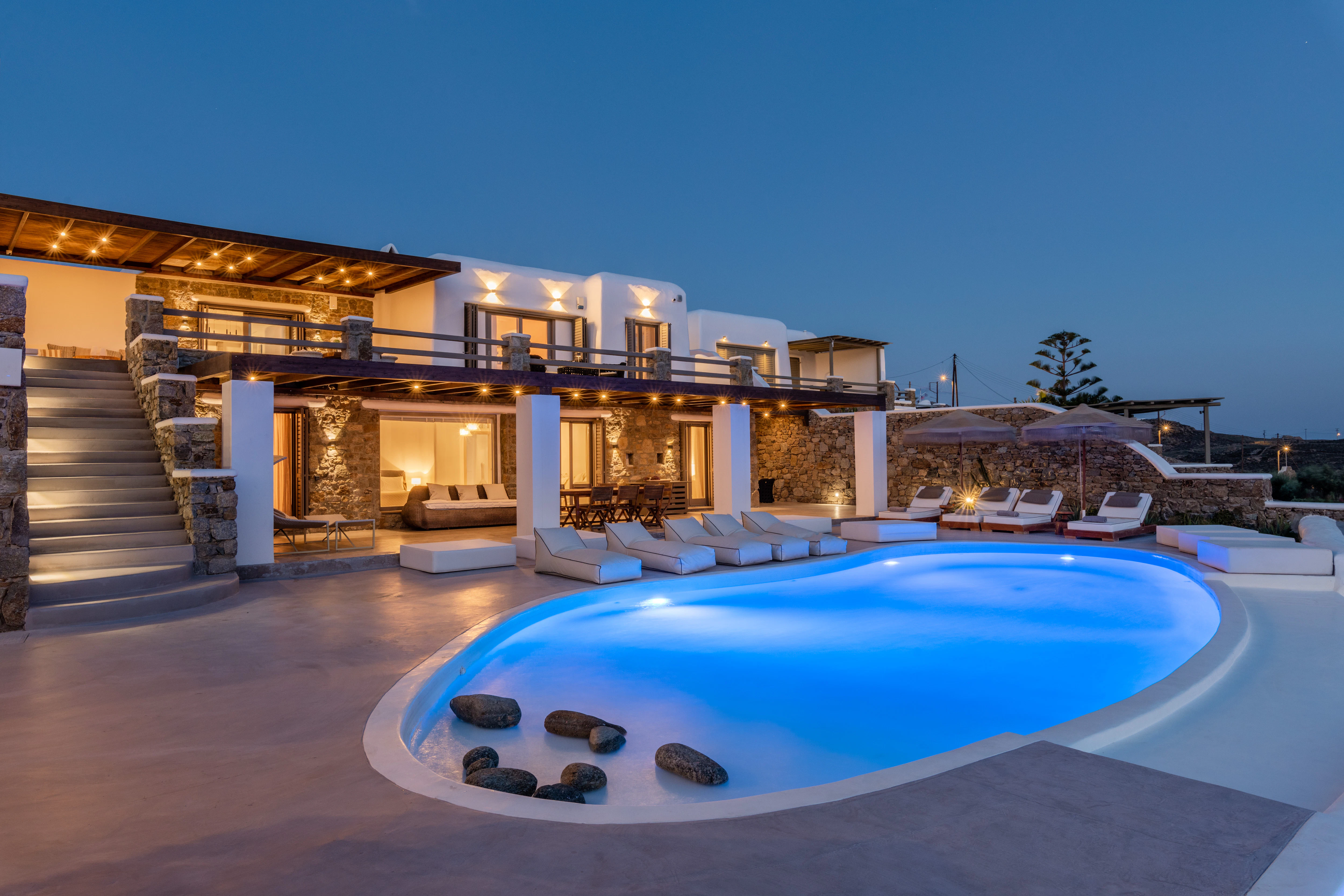 Villa Meria Mediterranean Pool Sunset