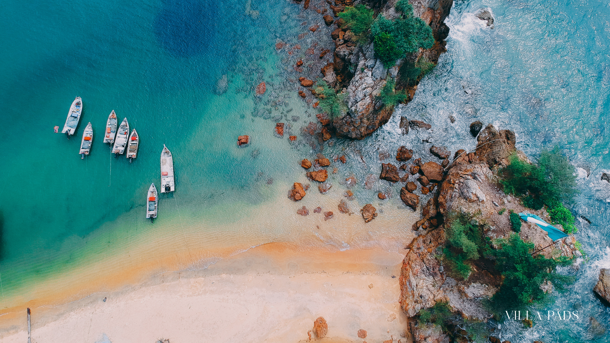 Colombier Beach Travel