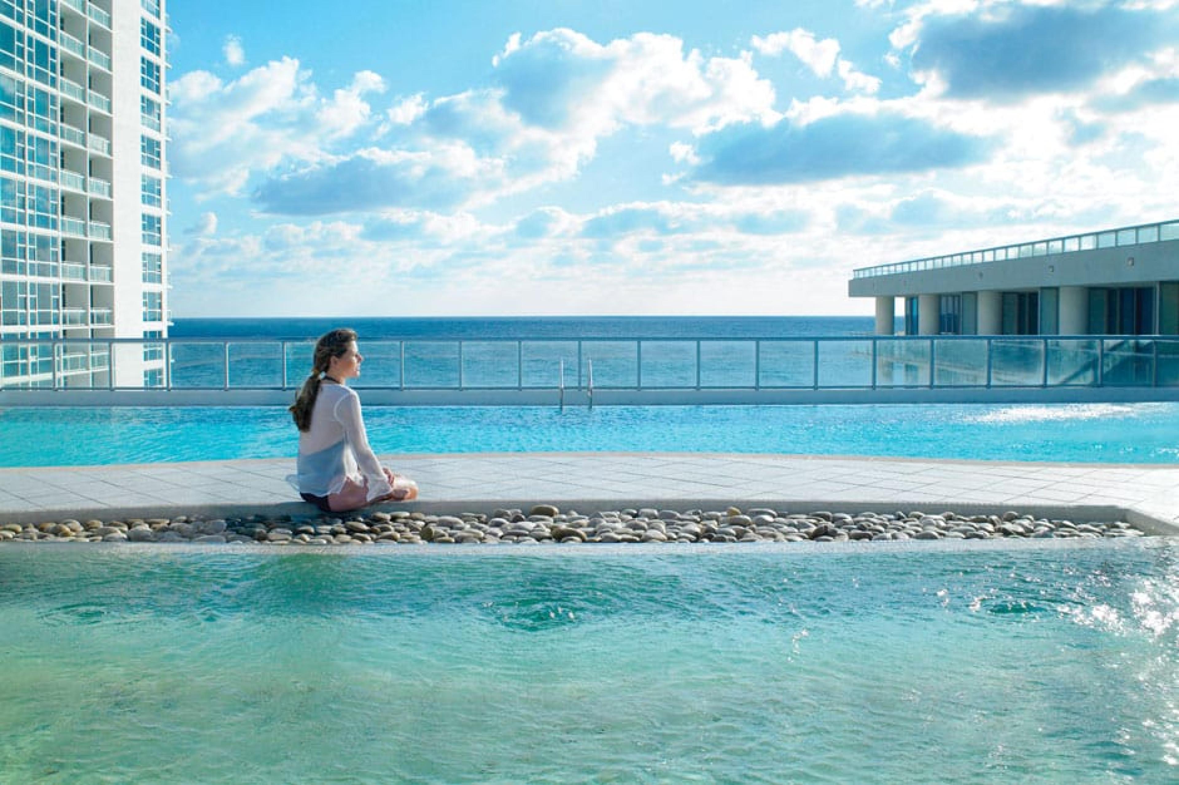 Carillon Spa Miami Beach