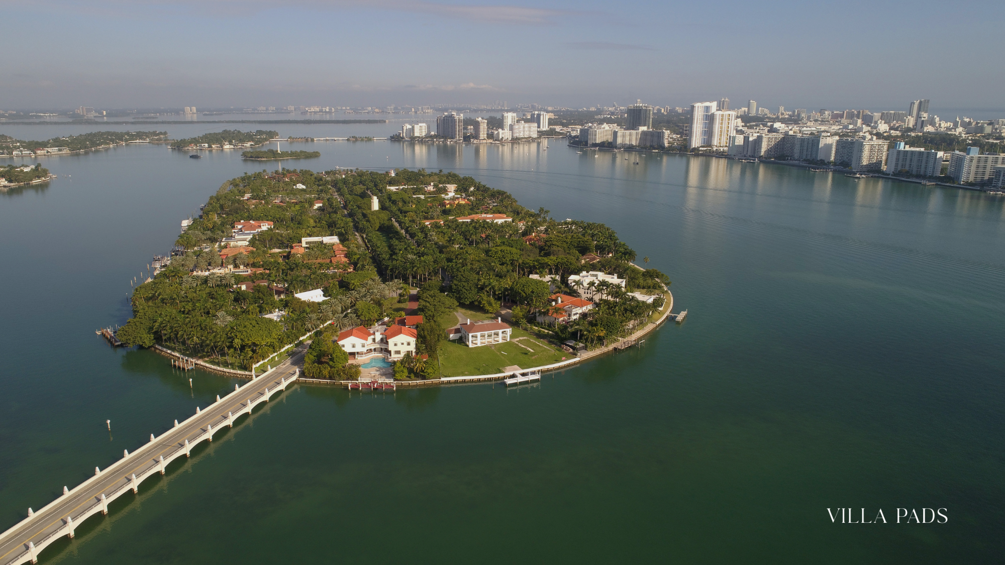 Star Island Business Escape
