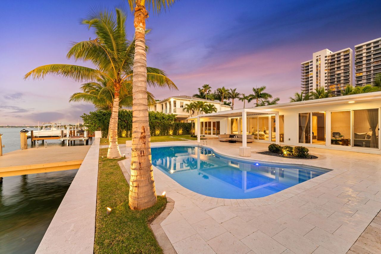 3 in Miami