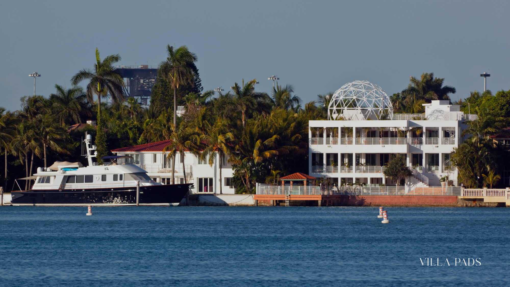 Star Island Luxury Yacht