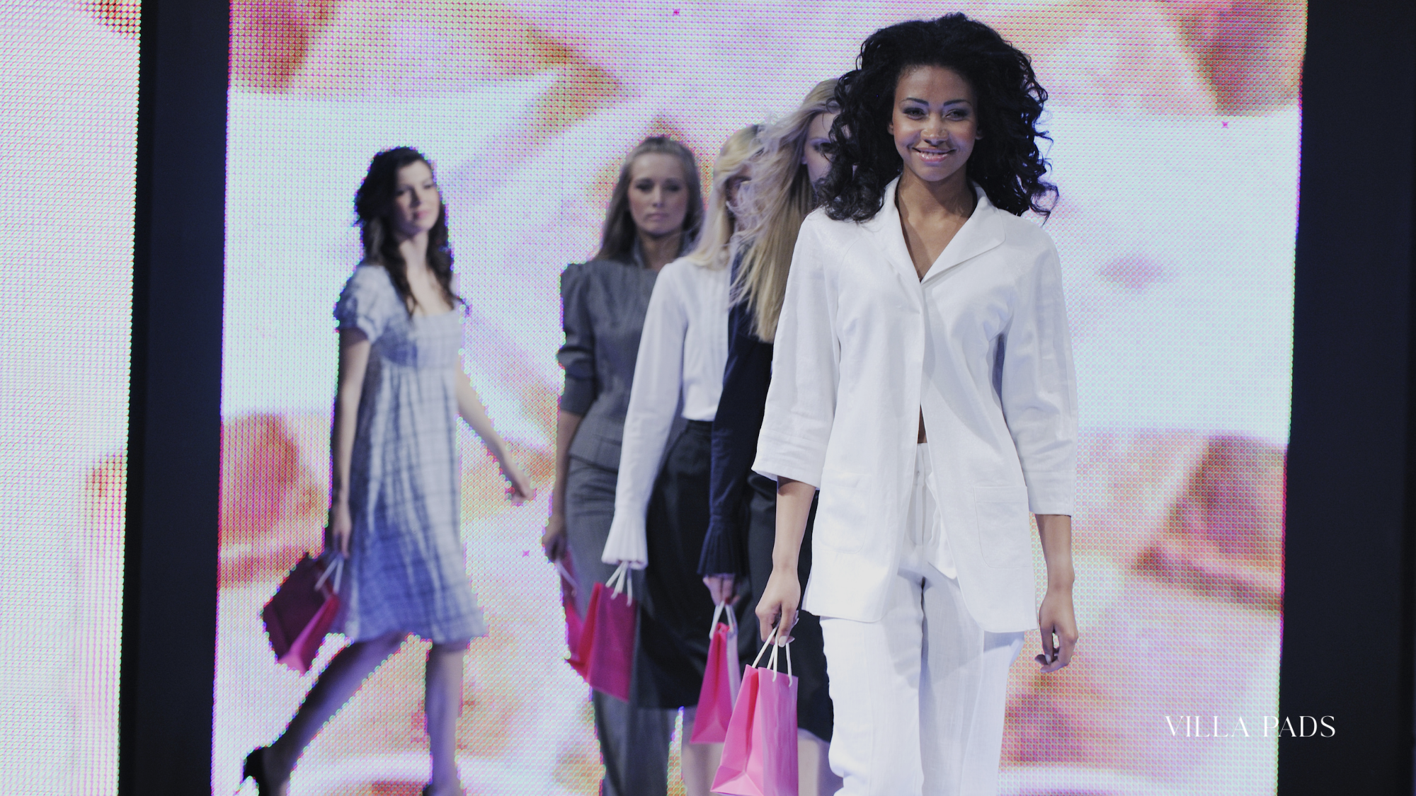 Paris Fashion Week Eiffel